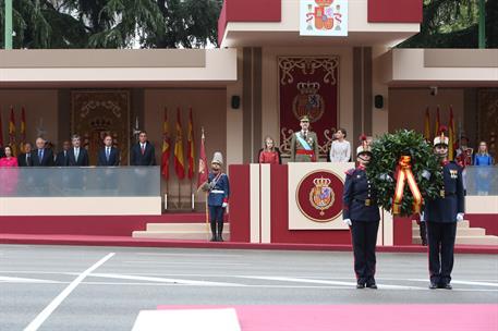 12/10/2018. Sánchez asiste al desfile de la Fiesta Nacional. El presidente del Gobierno, Pedro Sánchez, durante el homenaje a los que dieron...